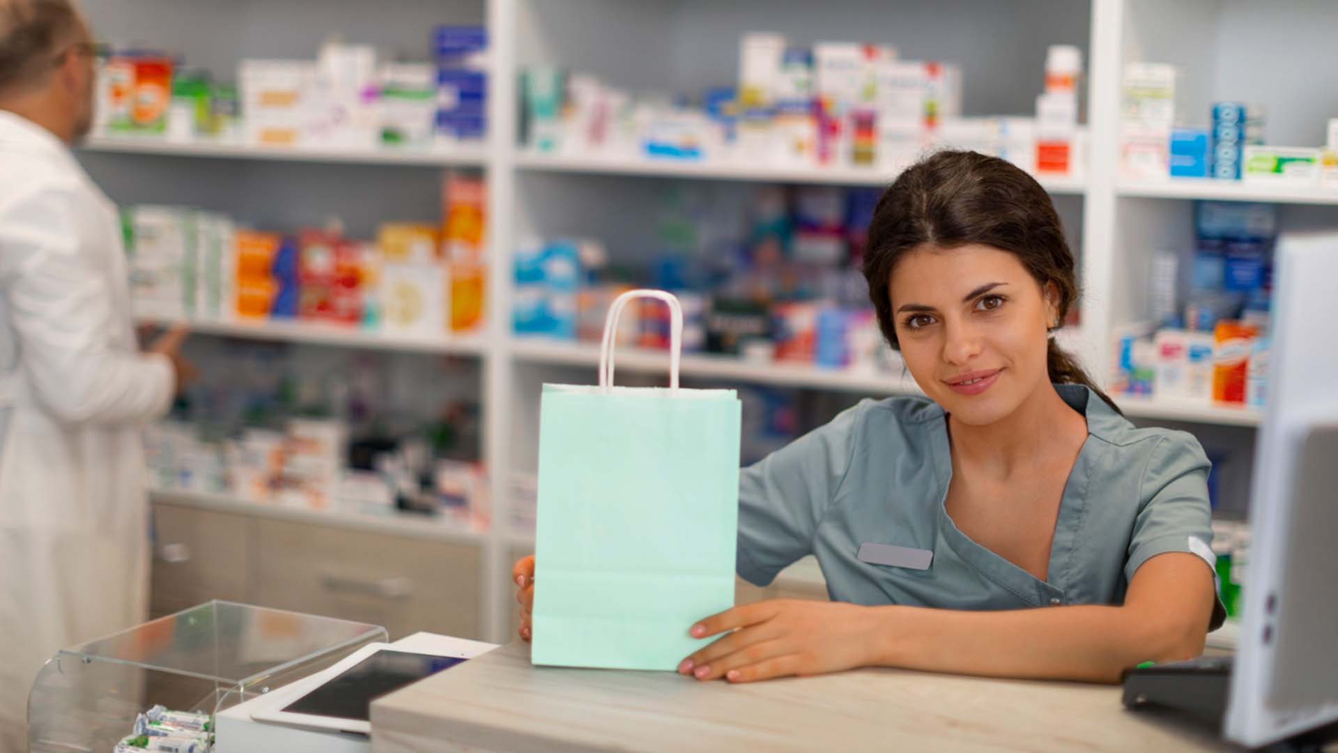 How to Order Personalized Prescriptions from a Brampton Compounding Pharmacy